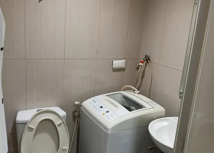 Shell Residences Moa By Joseph Apartment *